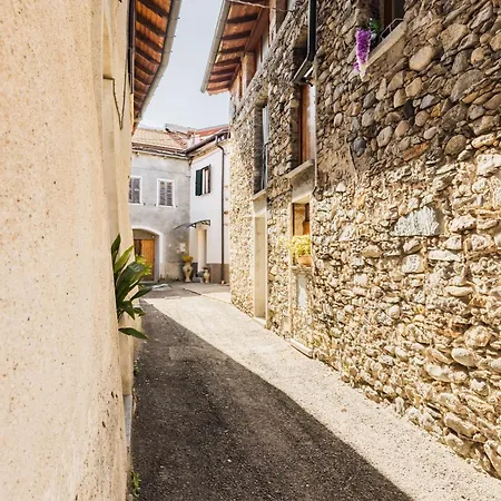 Il Sorriso Del Apartment Castelveccana